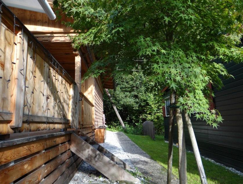 Chalet - Direkt Am 5 Sterne Campingplatz Aufenfeld Im Zillertal Mit Hallenbad Und Sauna Aschau Im Zillertal エクステリア 写真